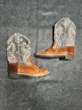 BBSC1910 Women’s Western Cowboy Boots Brown Gray Leather Foot Size 2 Pull On